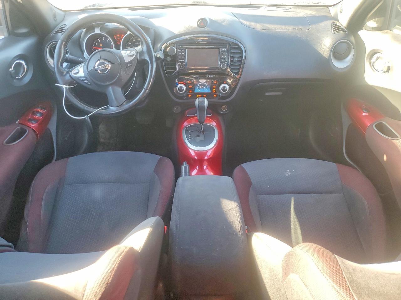 2015 NISSAN JUKE S photo 15