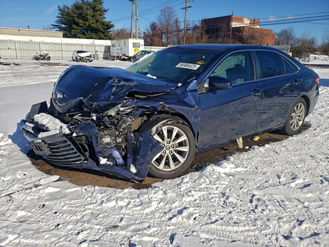 2015 TOYOTA CAMRY
