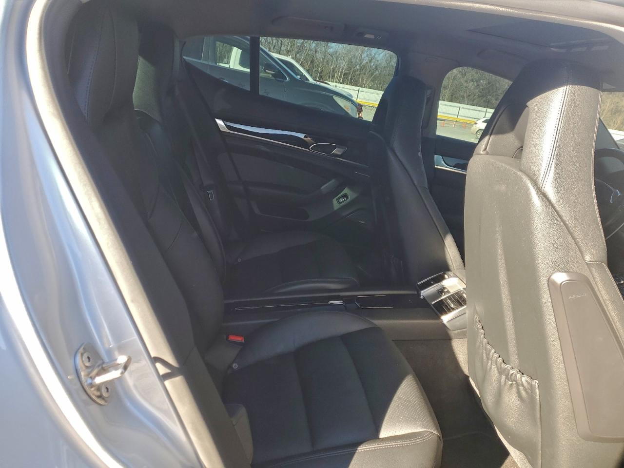 2014 PORSCHE PANAMERA 2 photo 19