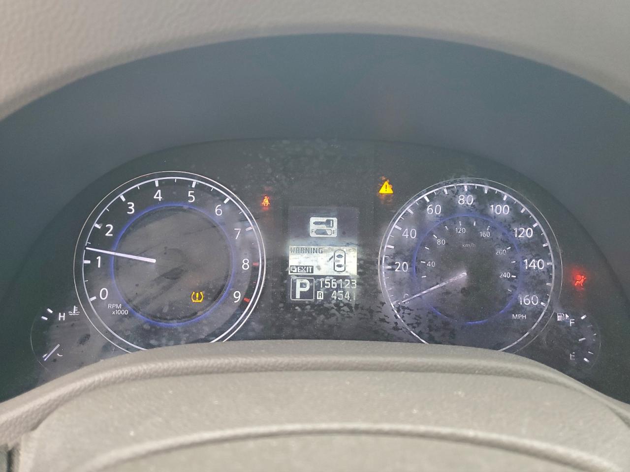 2012 INFINITI G37 BASE photo 9