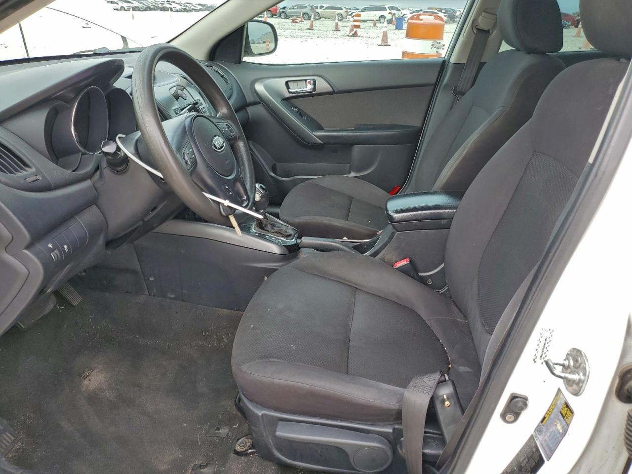 2013 KIA FORTE EX photo 7