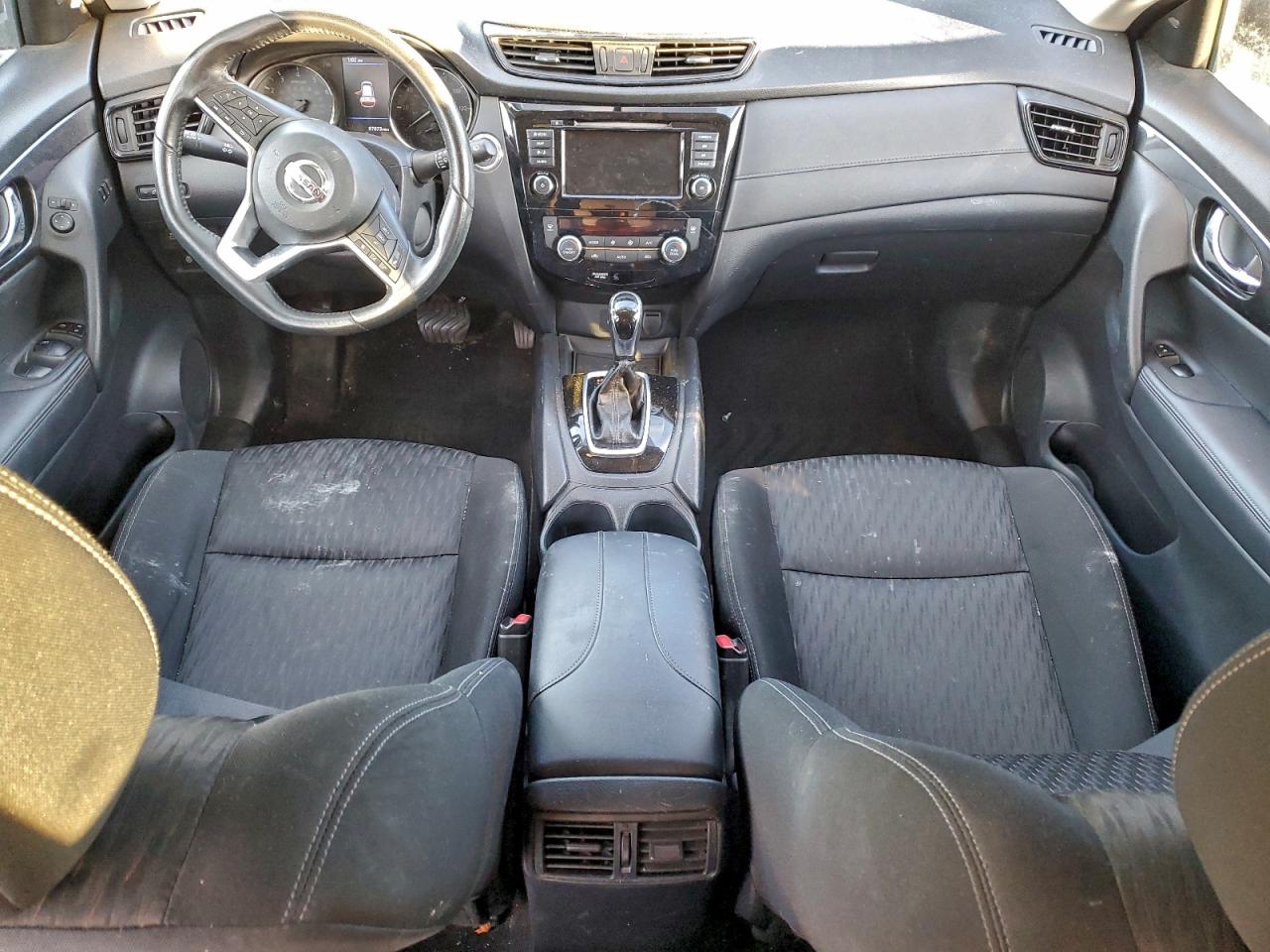 2018 NISSAN ROGUE S photo 8