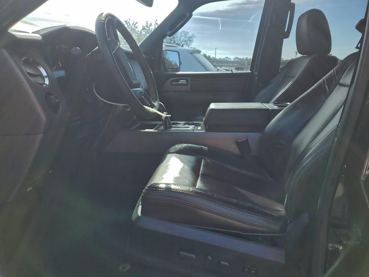 2017 FORD EXPEDITION PLATINUM photo 7