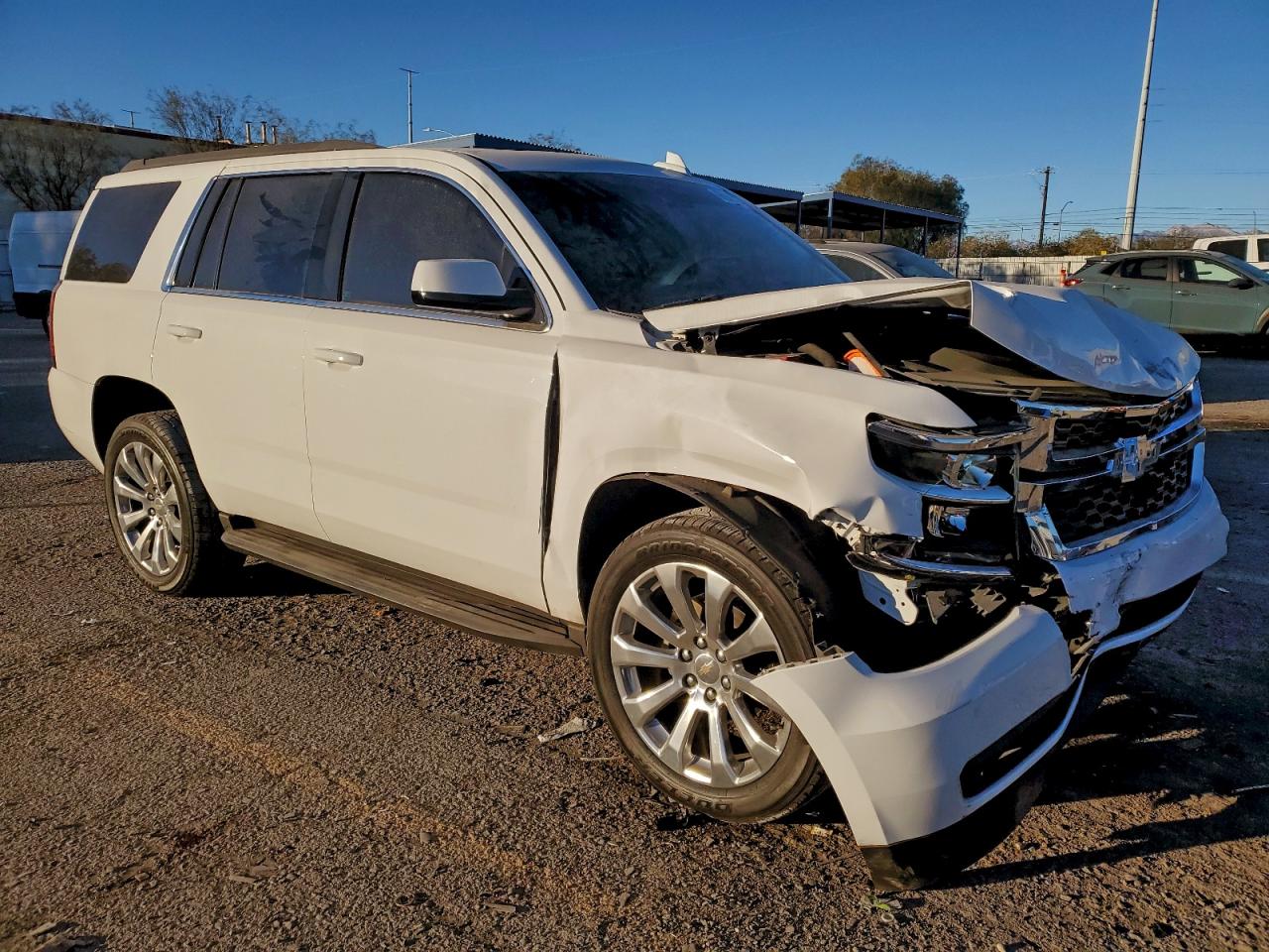 2016 CHEVROLET TAHOE C1500 LT photo 4