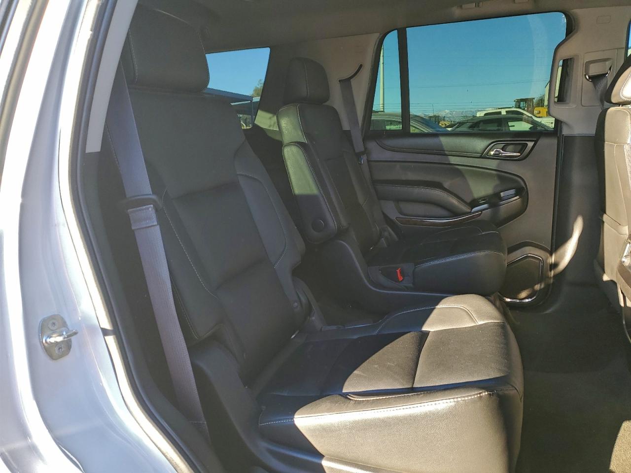2016 CHEVROLET TAHOE C1500 LT photo 11