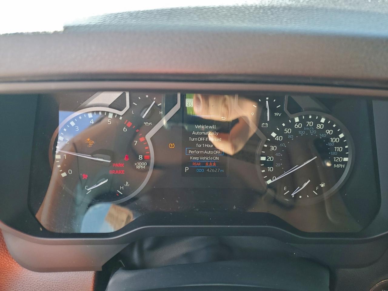 2024 TOYOTA TUNDRA CREWMAX SR photo 17