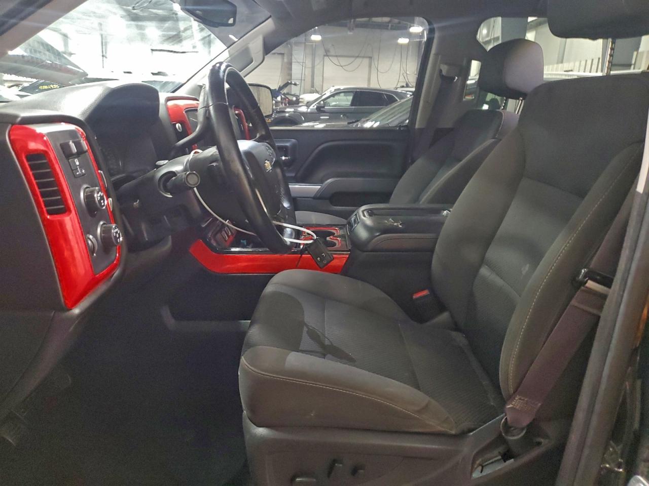 2017 CHEVROLET SILVERADO K1500 LT photo 19