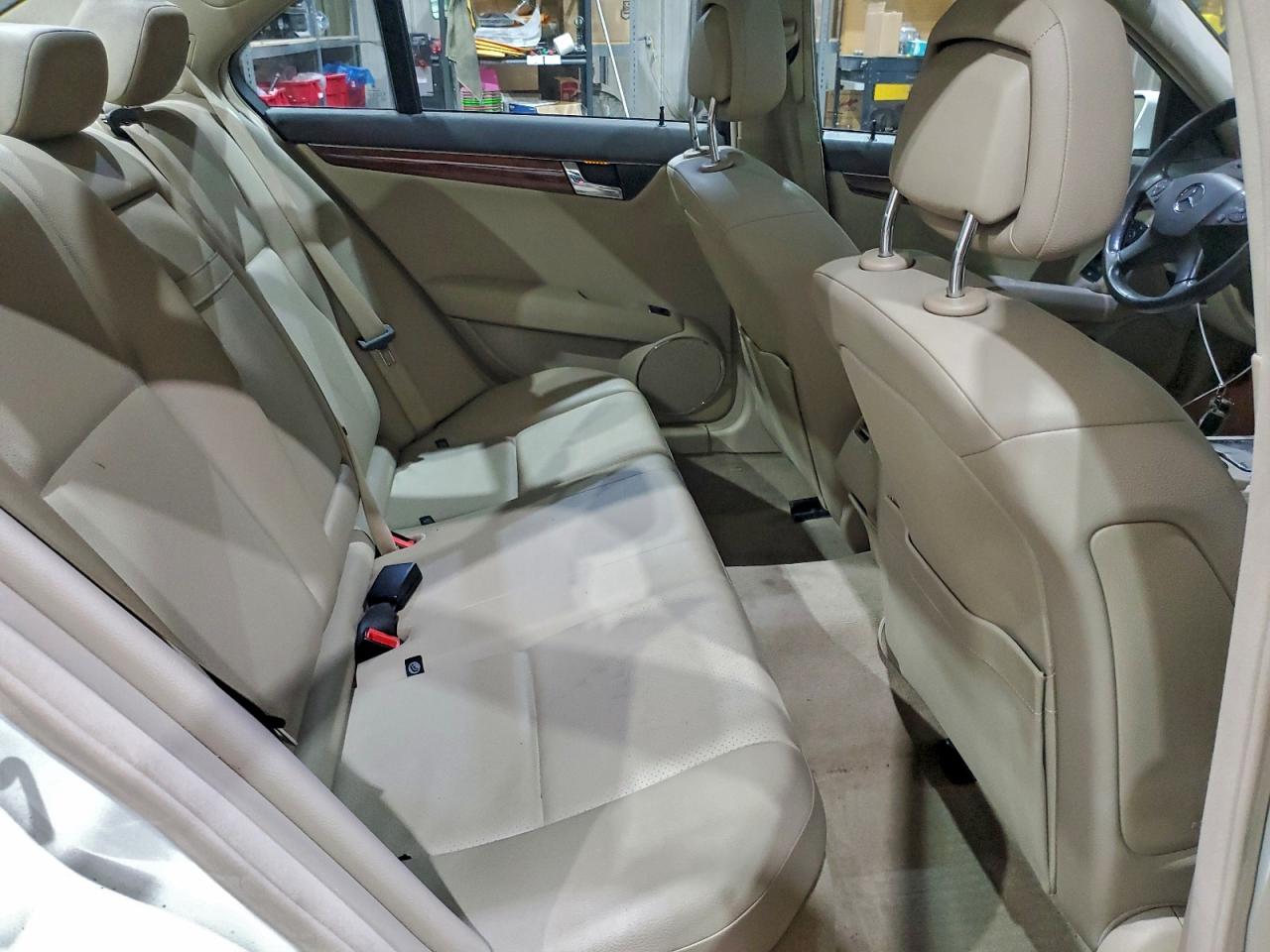 2011 MERCEDES-BENZ C 300 4MATIC photo 10