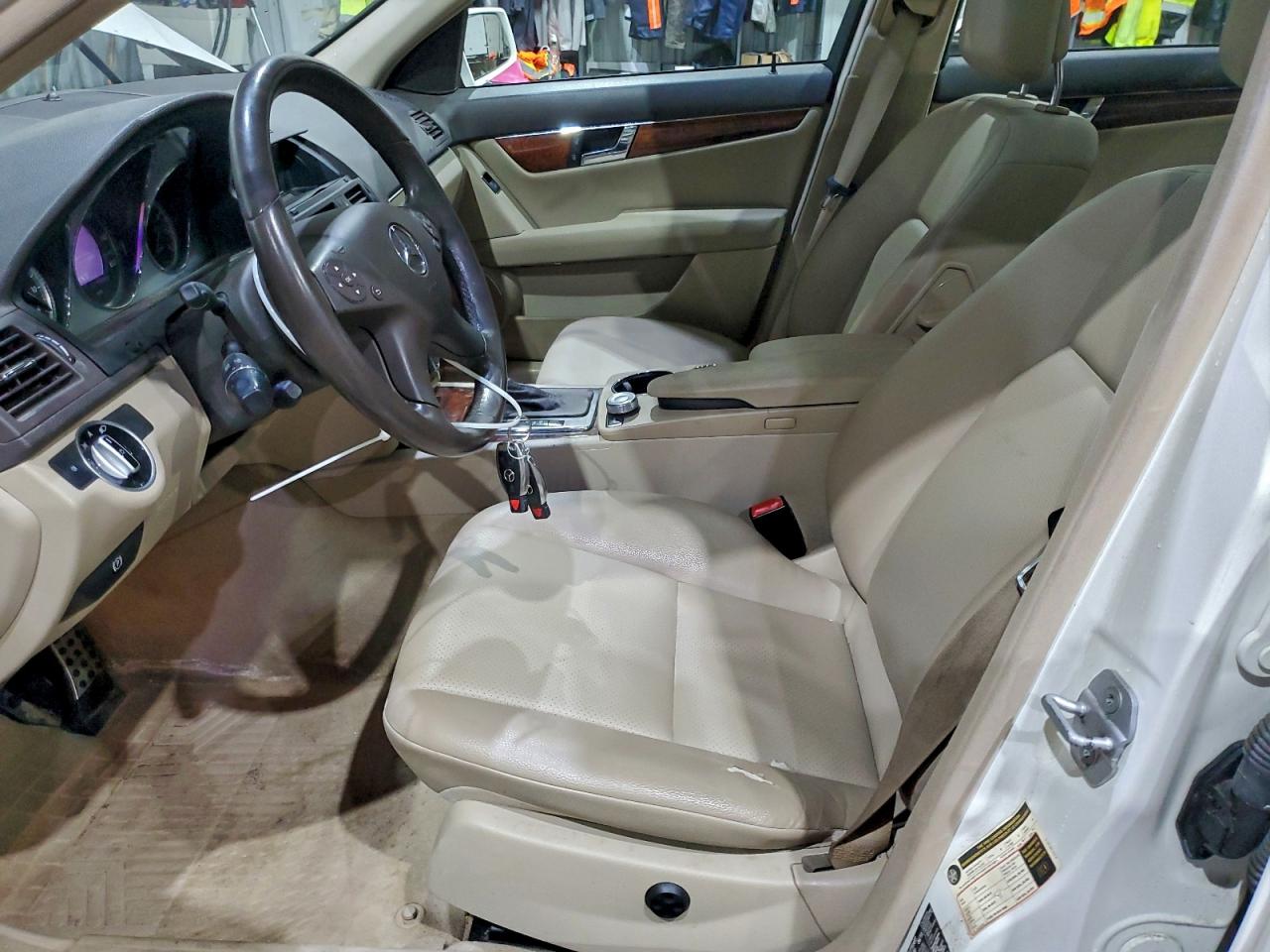 2011 MERCEDES-BENZ C 300 4MATIC photo 7