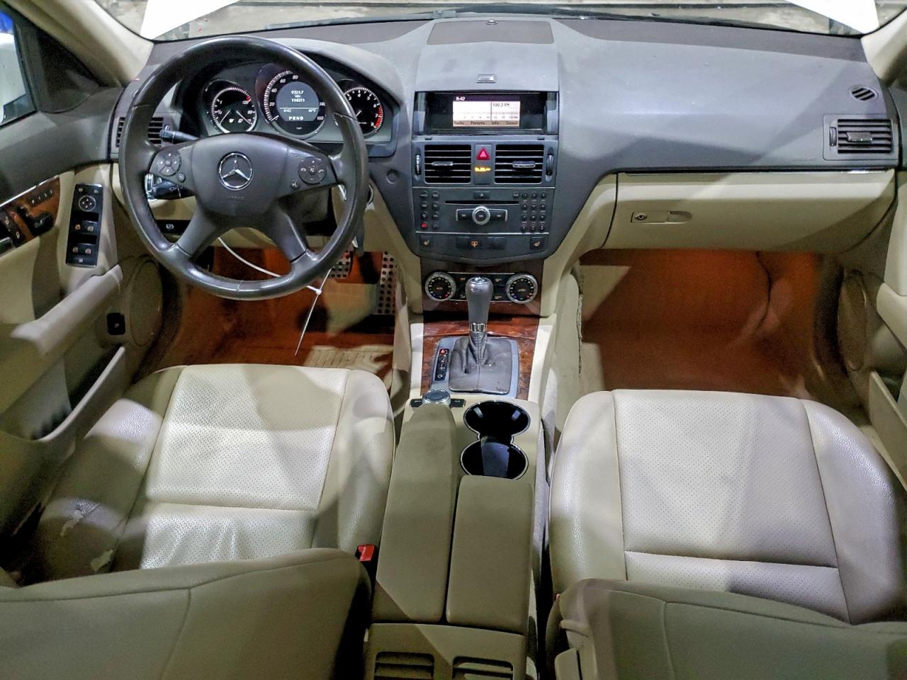 2011 MERCEDES-BENZ C 300 4MATIC photo 8