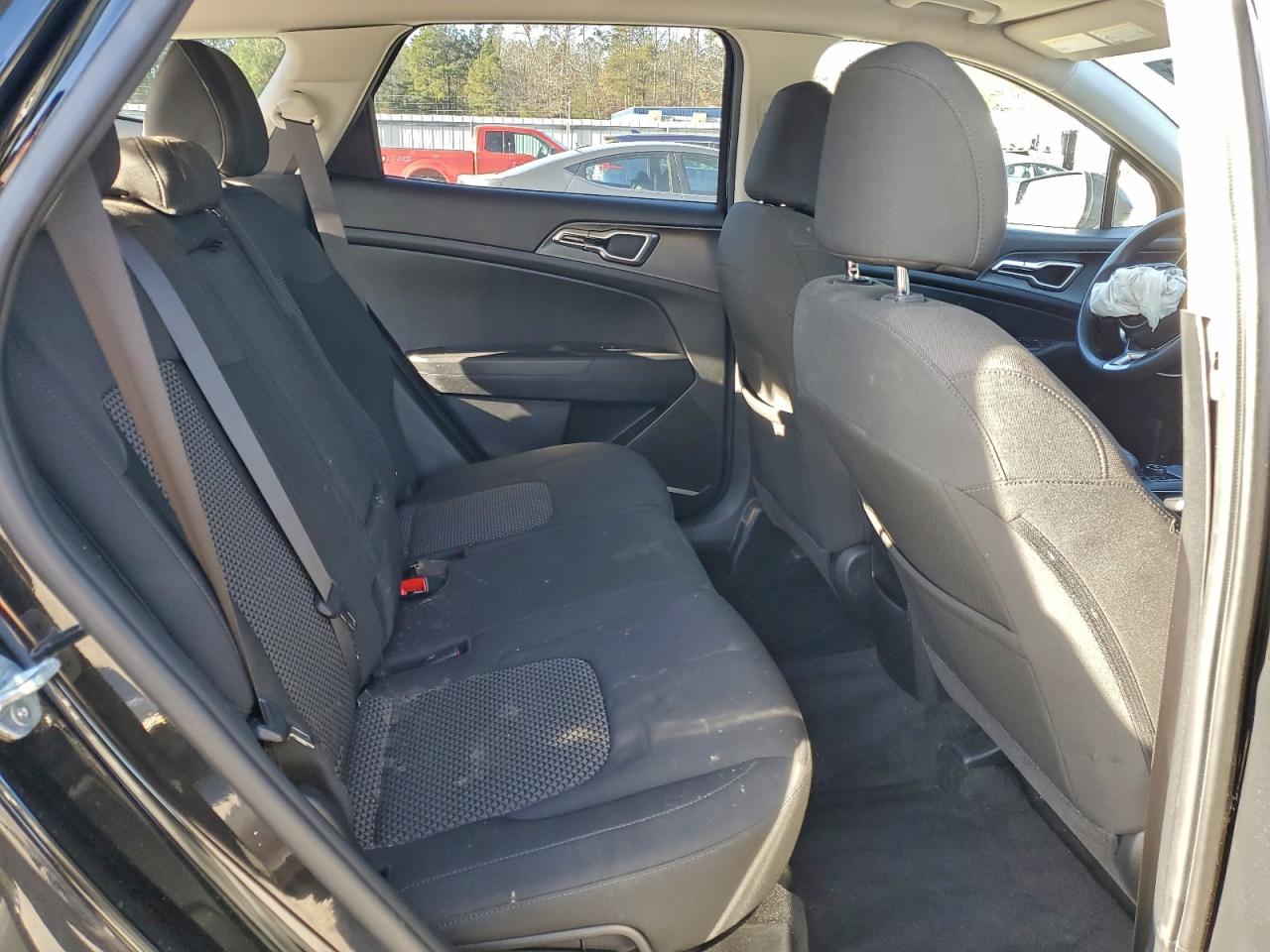 2023 KIA SPORTAGE LX photo 11