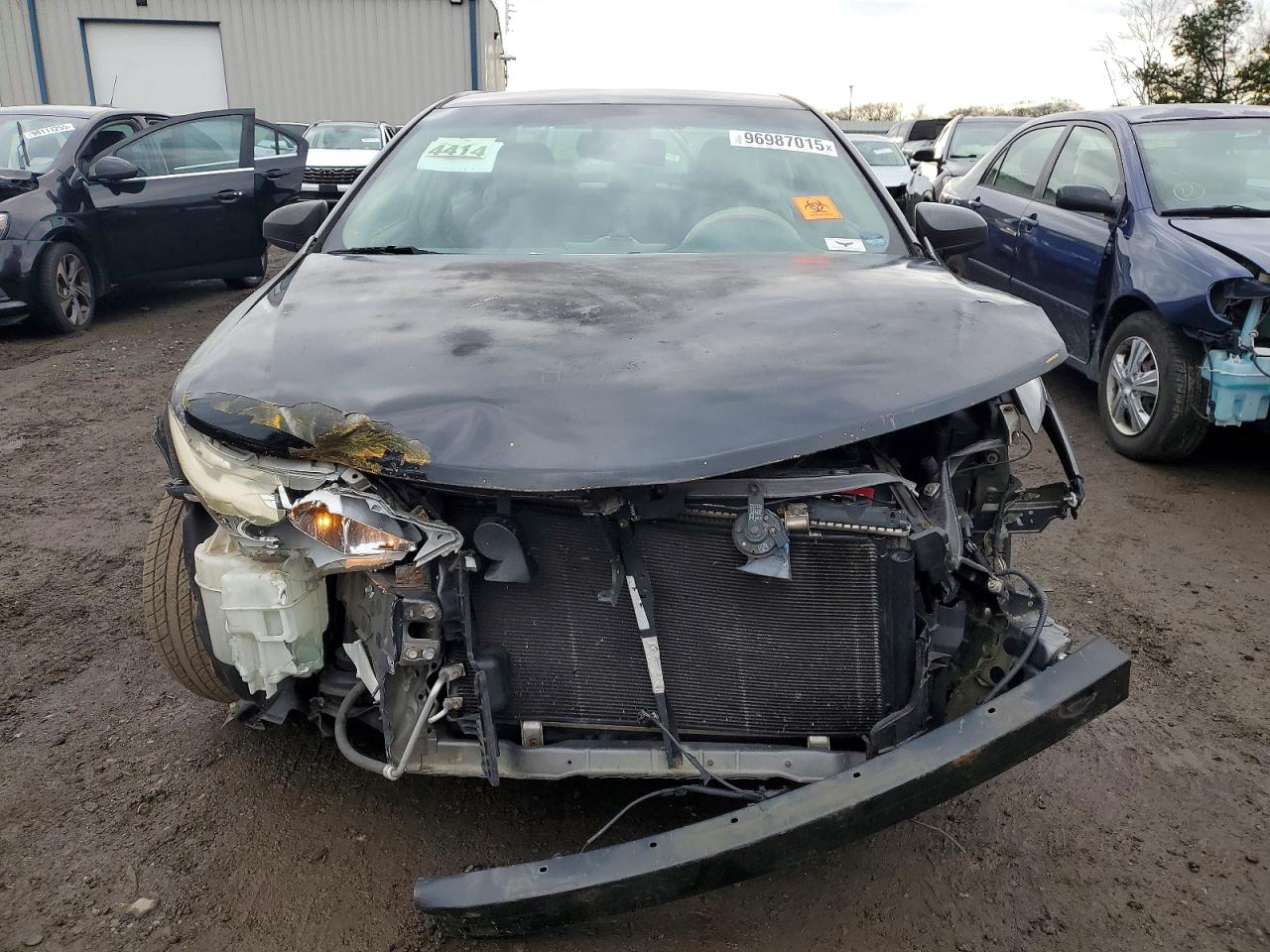 2014 TOYOTA CAMRY L photo 5