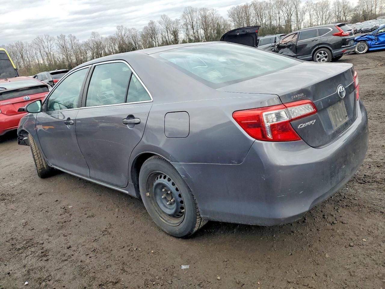 2014 TOYOTA CAMRY L photo 2