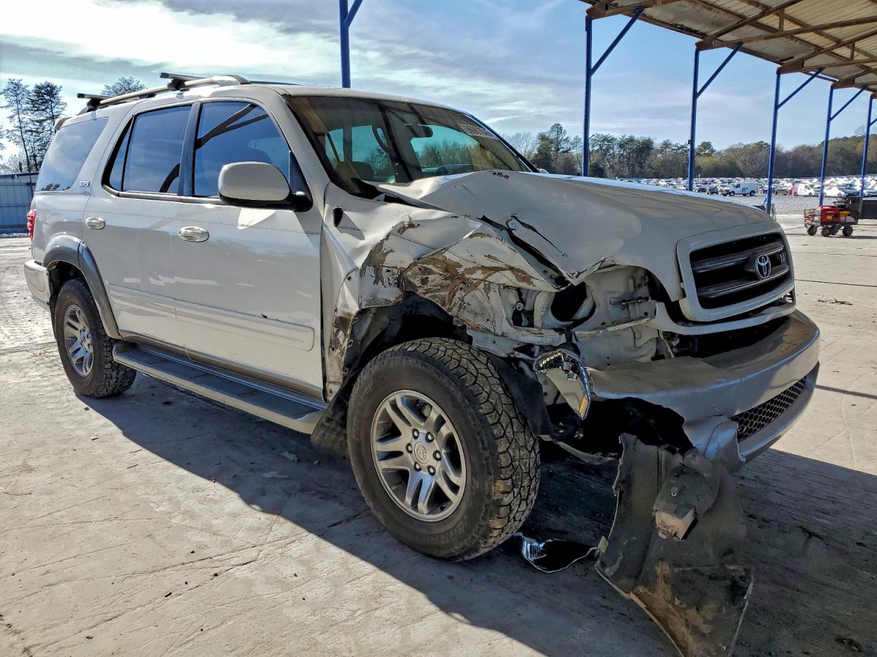 2004 TOYOTA SEQUOIA SR5 photo 4