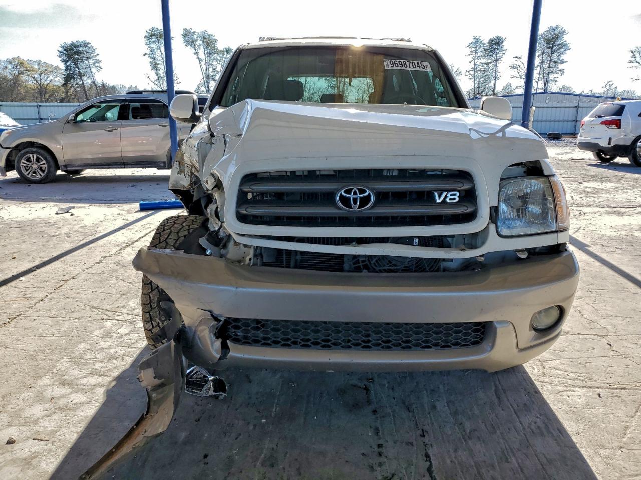 2004 TOYOTA SEQUOIA SR5 photo 5