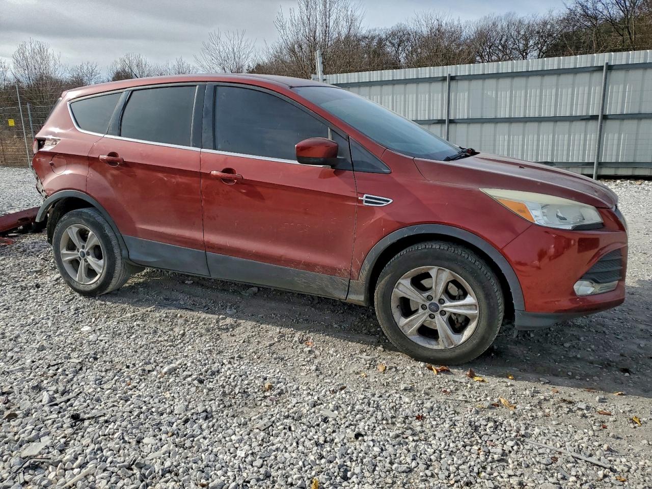 2014 FORD ESCAPE SE photo 4