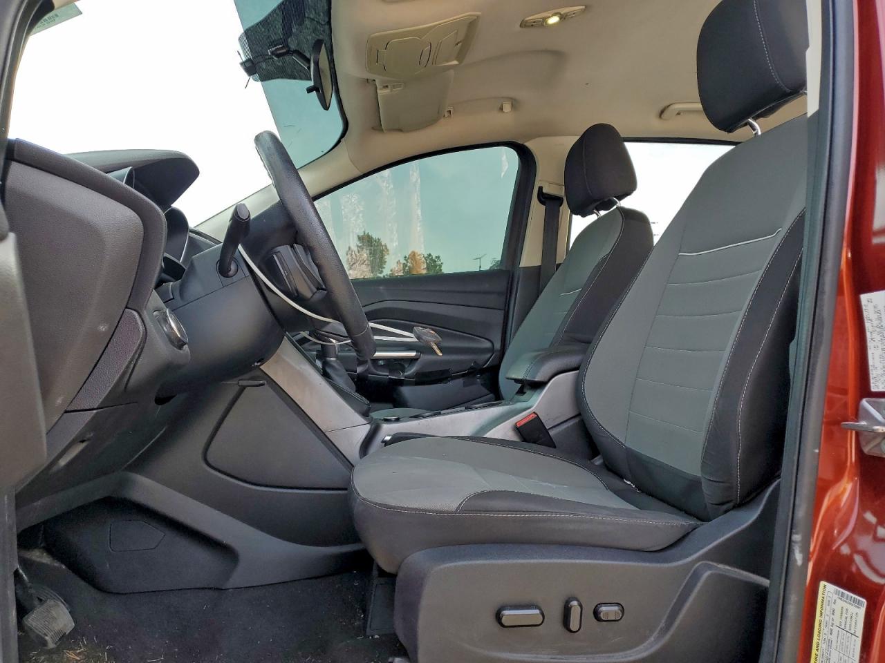 2014 FORD ESCAPE SE photo 7
