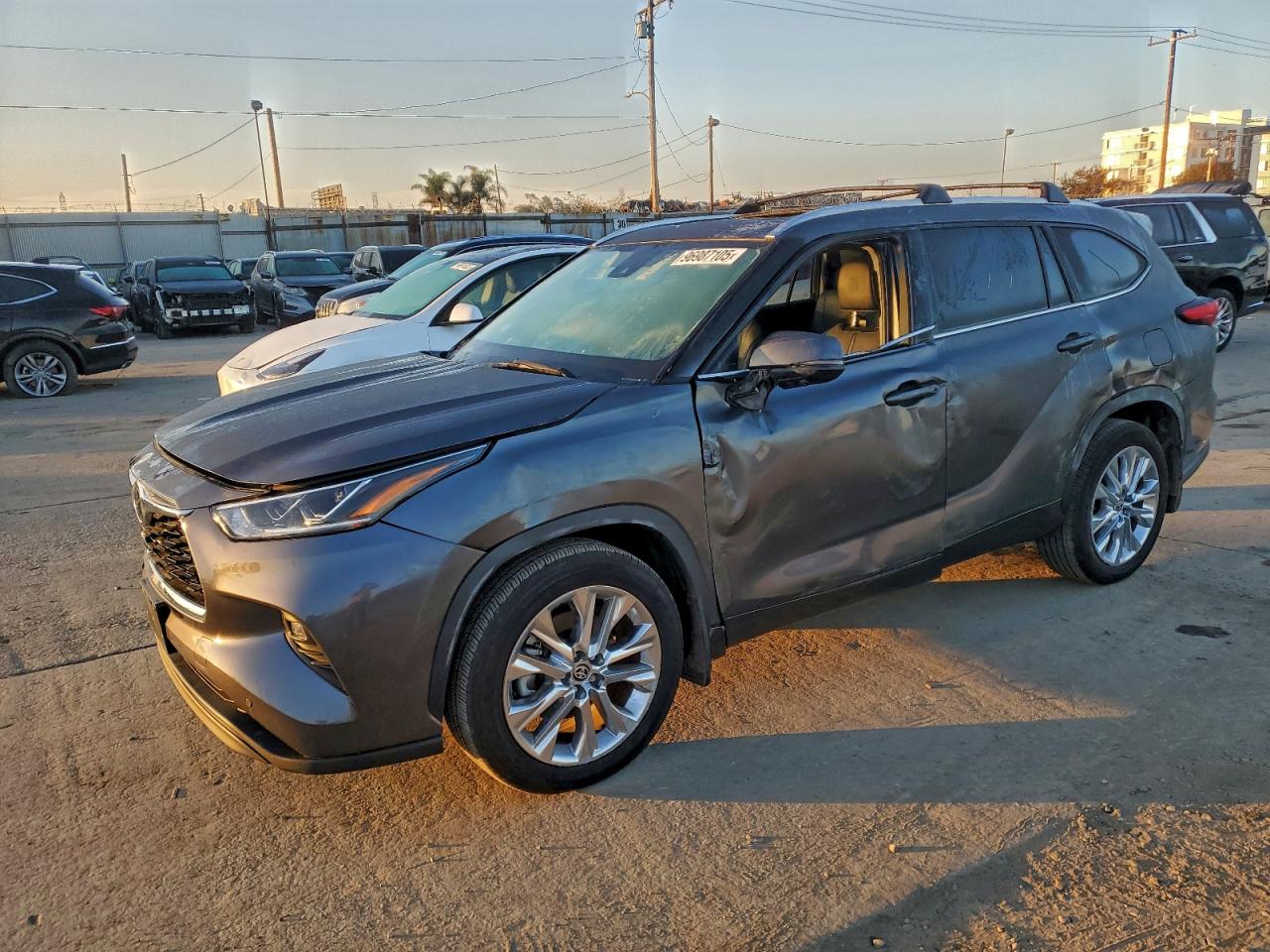 2024 TOYOTA HIGHLANDER