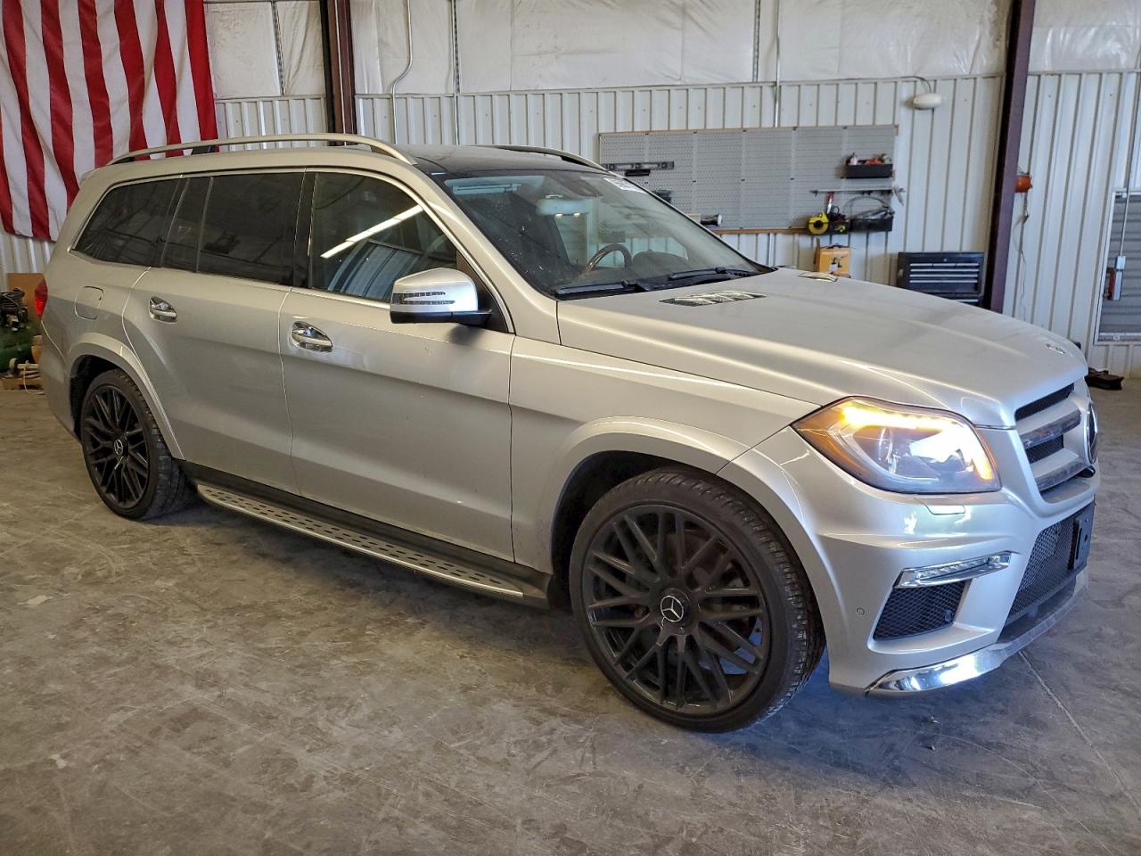 2014 MERCEDES-BENZ GL 550 4MATIC photo 7
