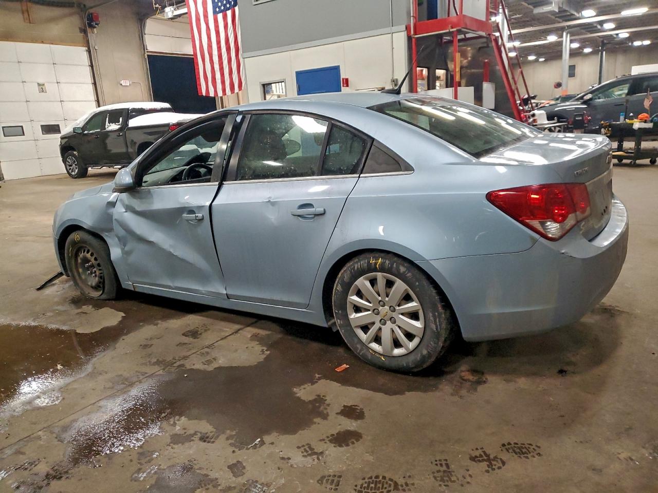 2011 CHEVROLET CRUZE LT photo 3