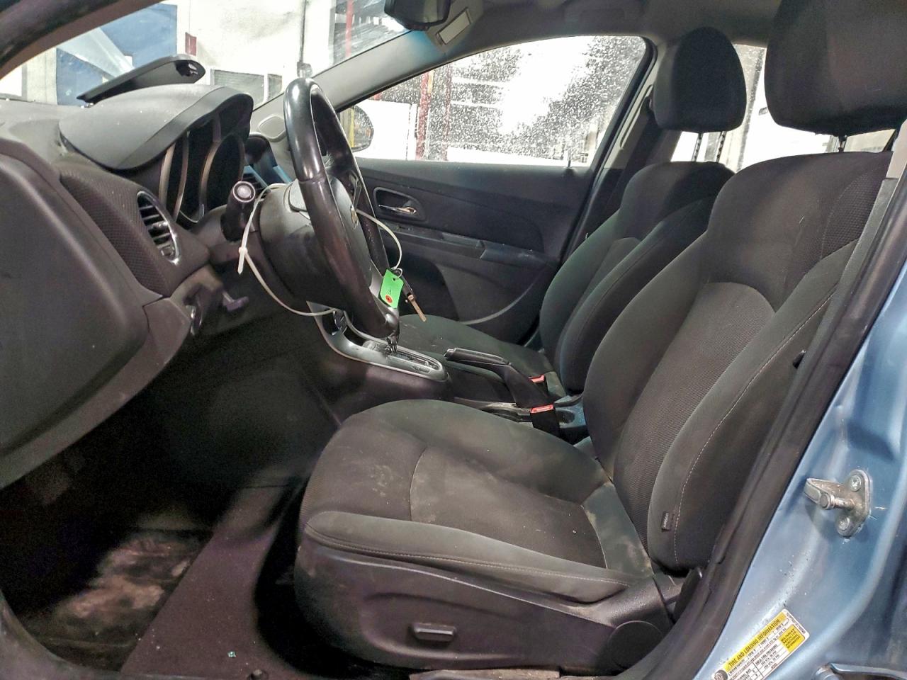 2011 CHEVROLET CRUZE LT photo 13