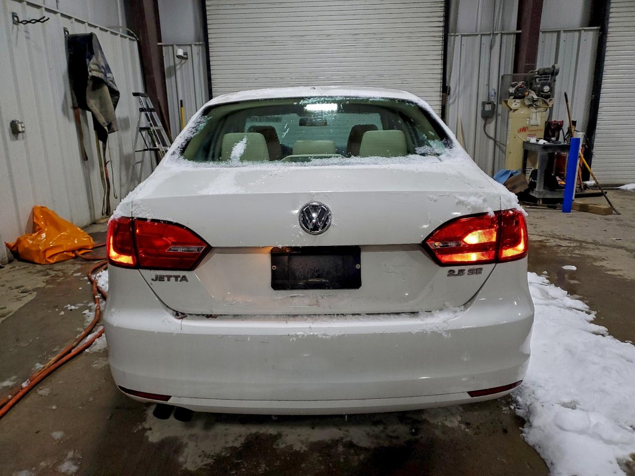 2013 VOLKSWAGEN JETTA SE photo 11