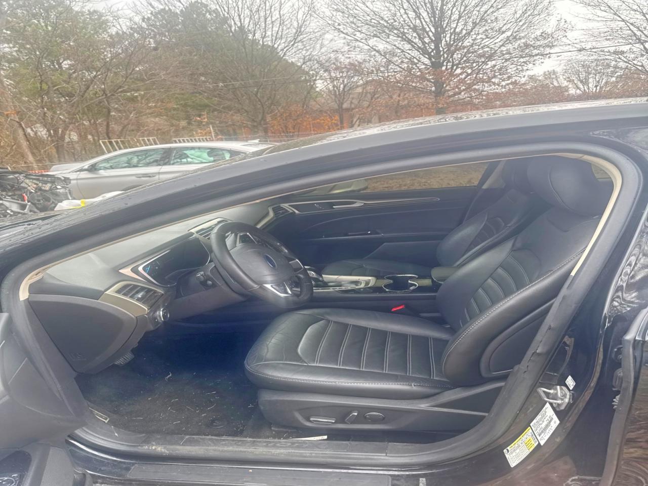 2016 FORD FUSION SE photo 5