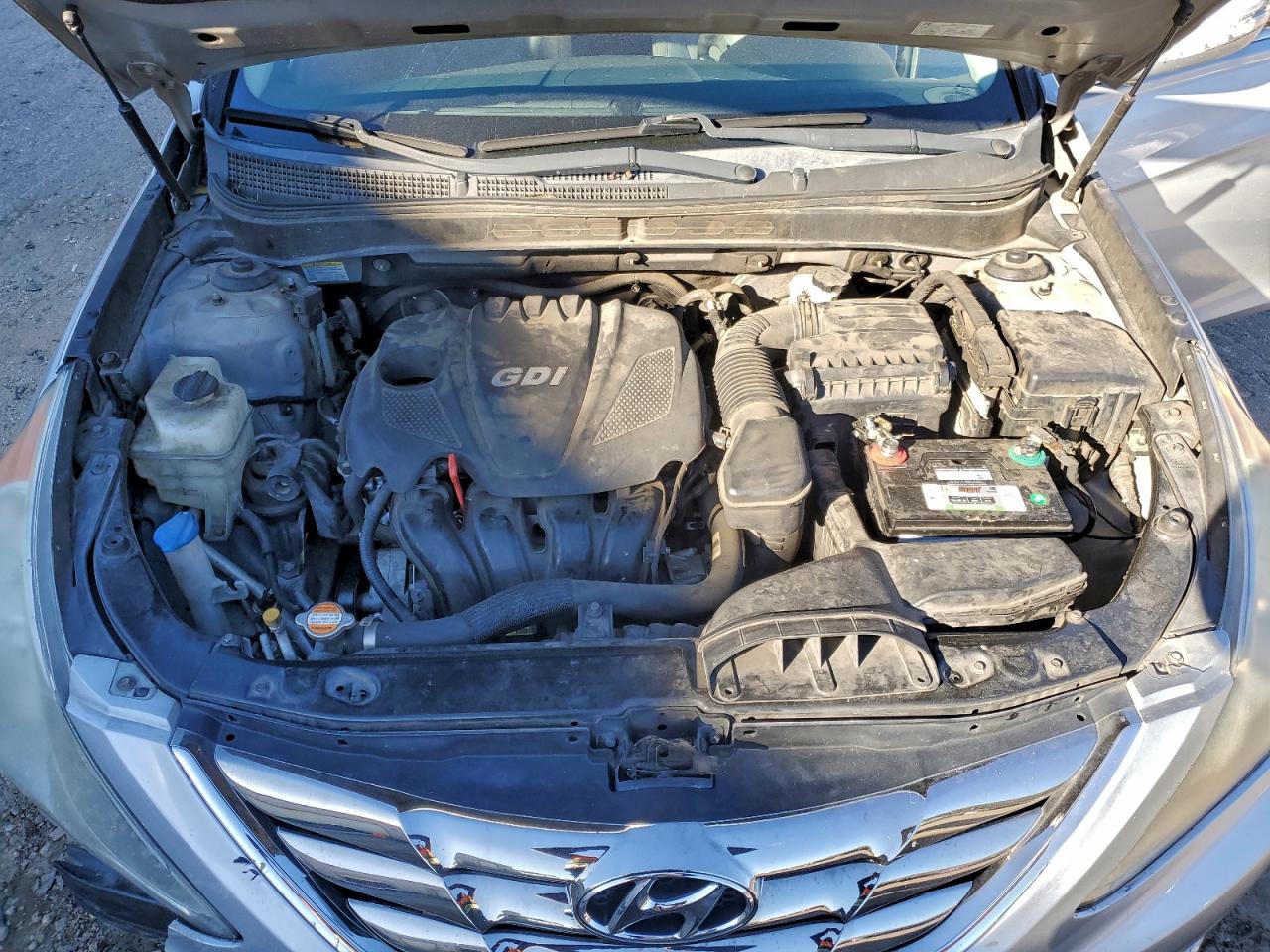 2011 HYUNDAI SONATA SE photo 21
