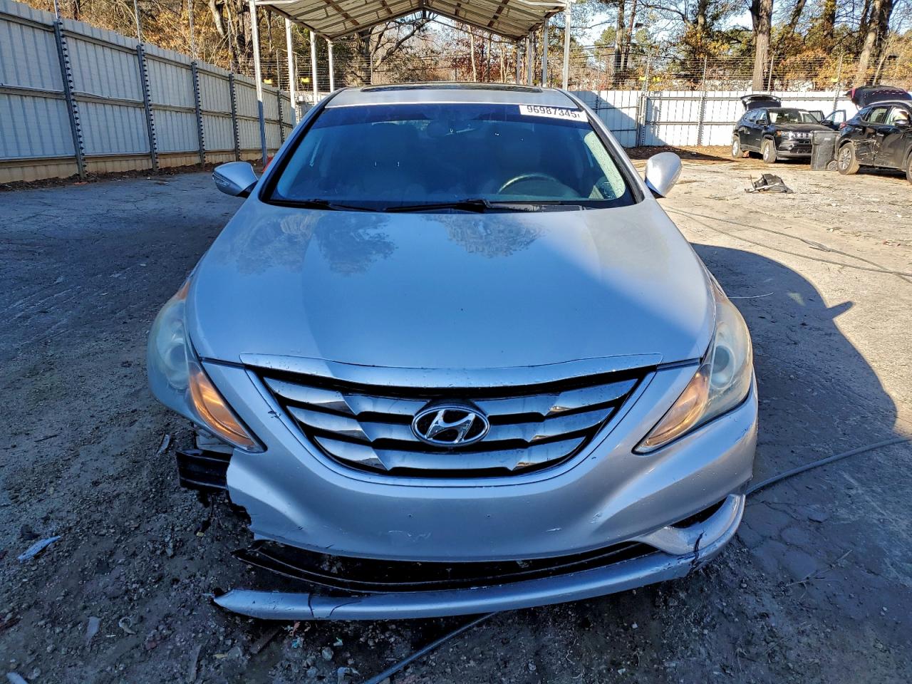 2011 HYUNDAI SONATA SE photo 9