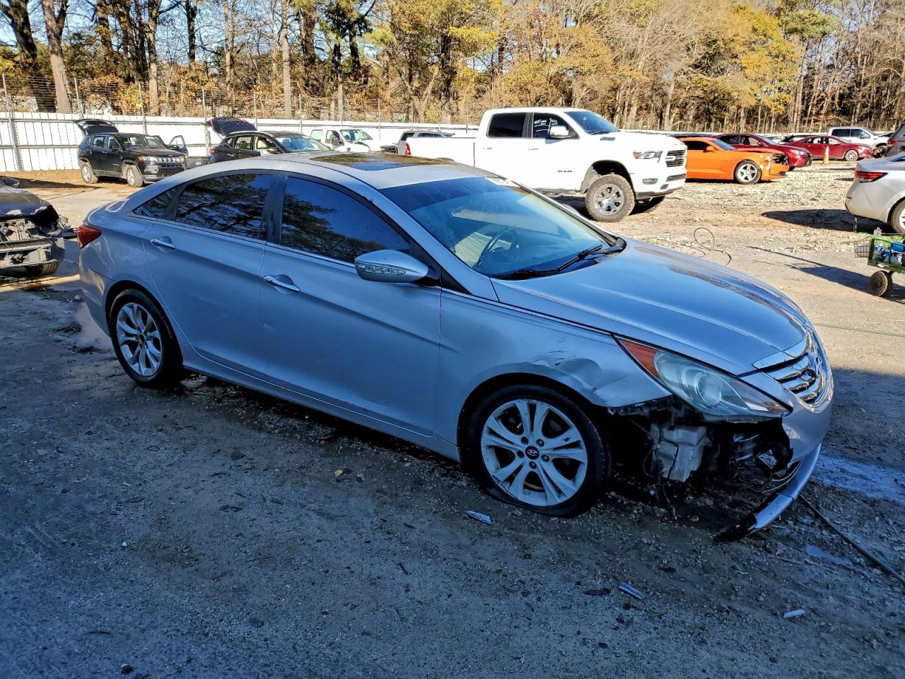 2011 HYUNDAI SONATA SE photo 7