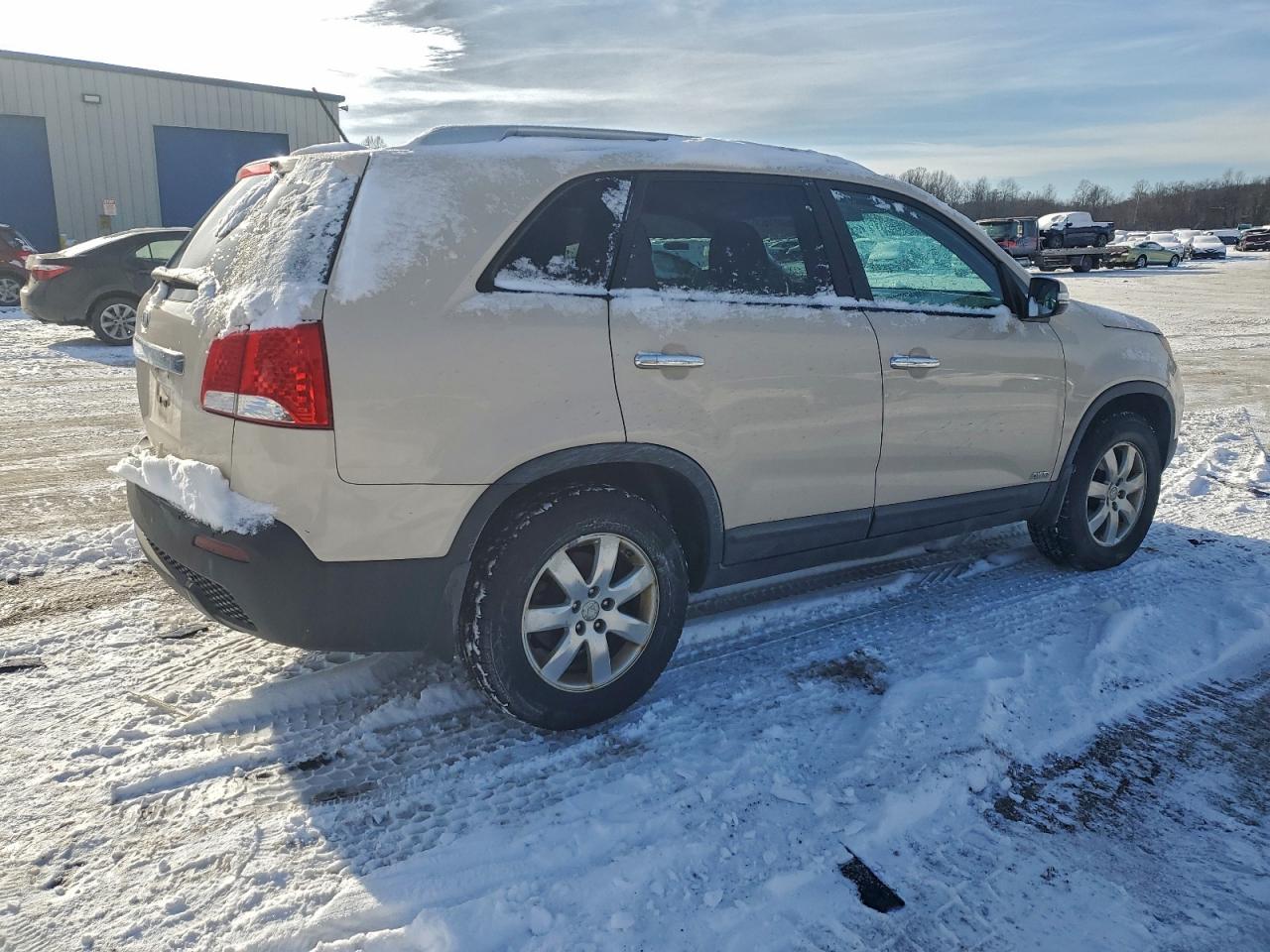 2011 KIA SORENTO BASE photo 3