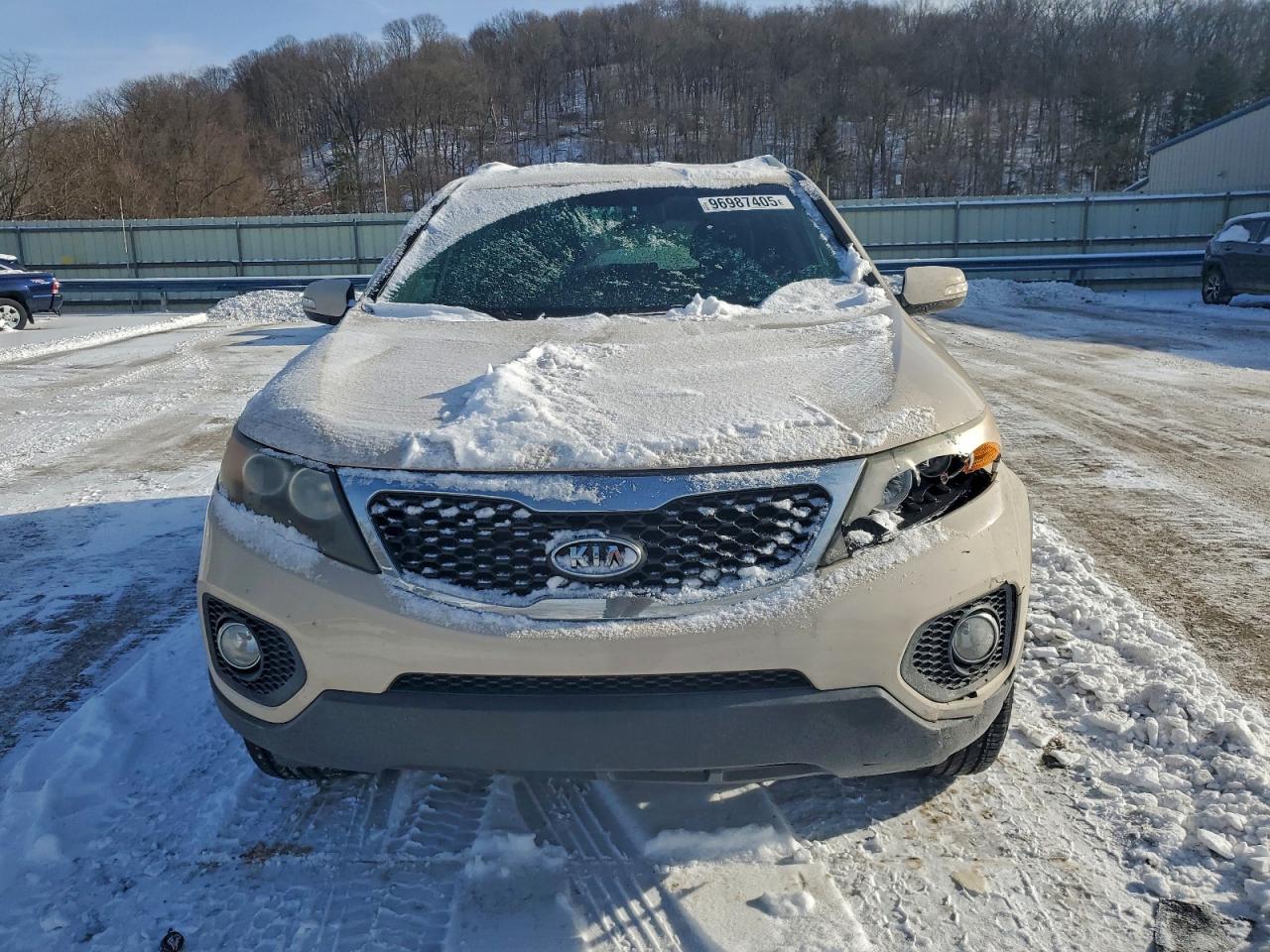 2011 KIA SORENTO BASE photo 5