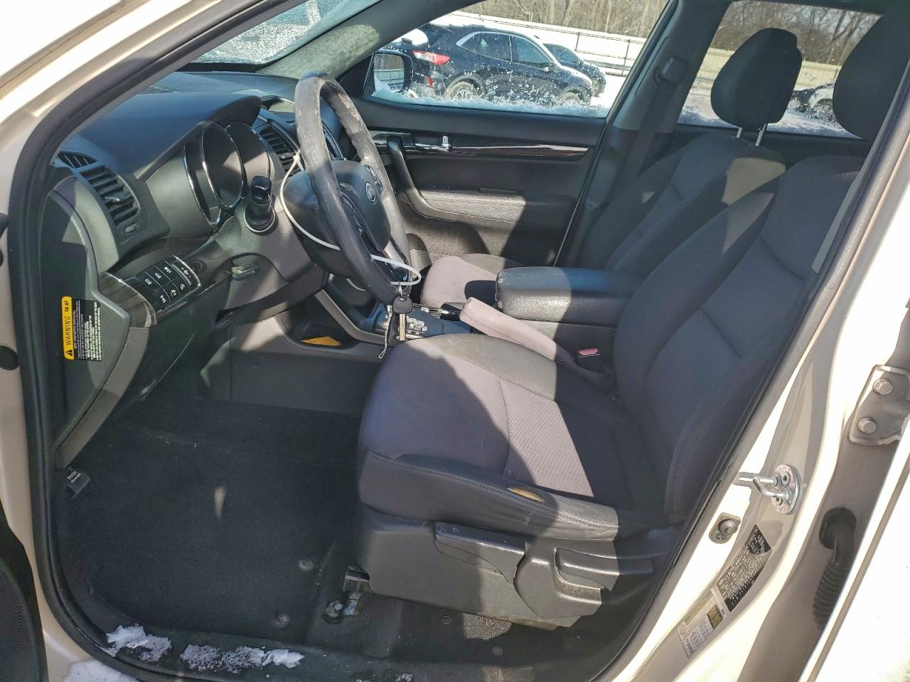 2011 KIA SORENTO BASE photo 7