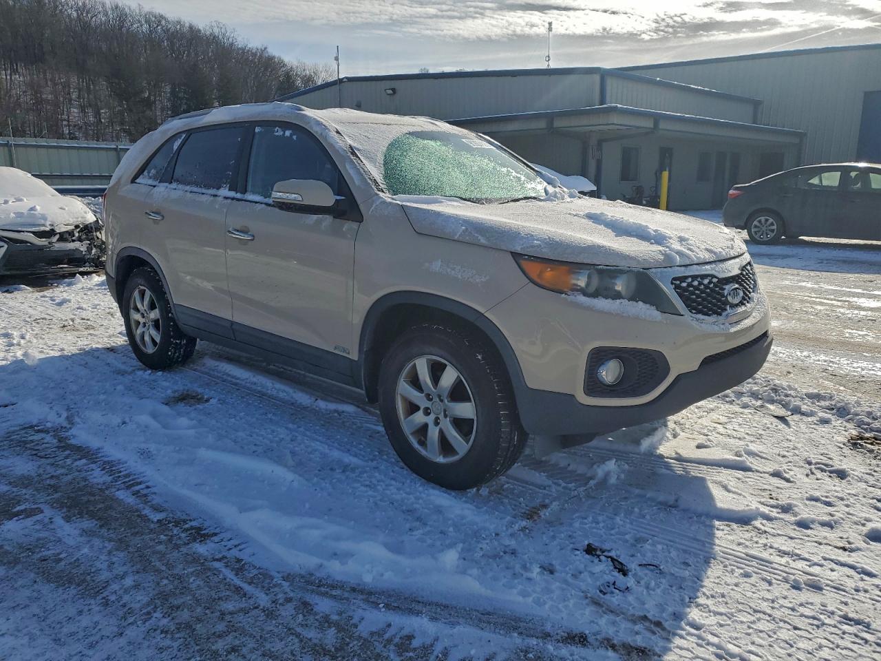 2011 KIA SORENTO BASE photo 4