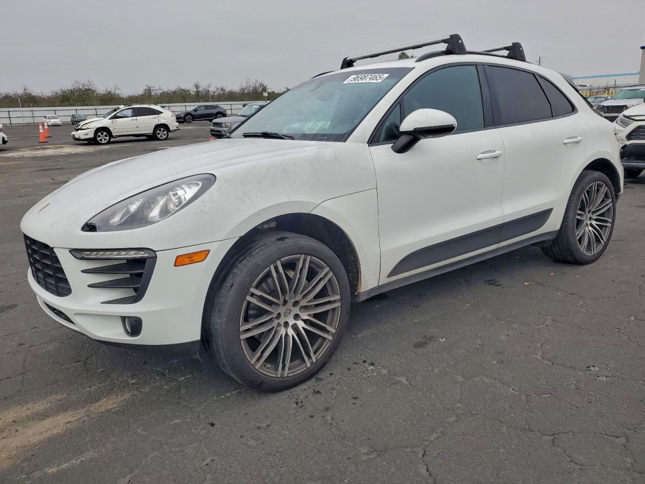 2015 PORSCHE MACAN