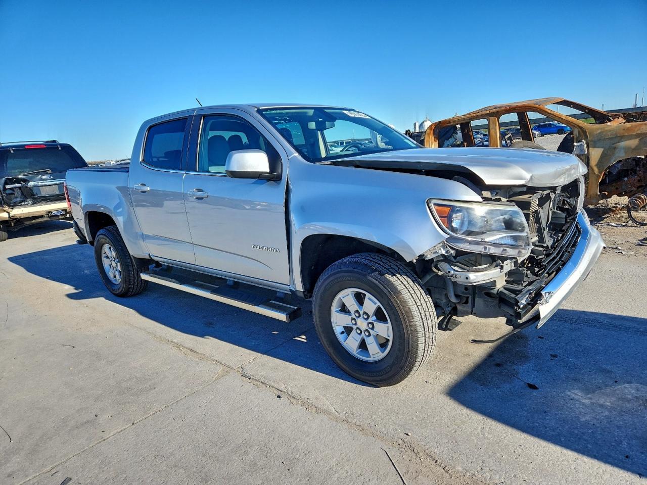 2019 CHEVROLET COLORADO photo 4