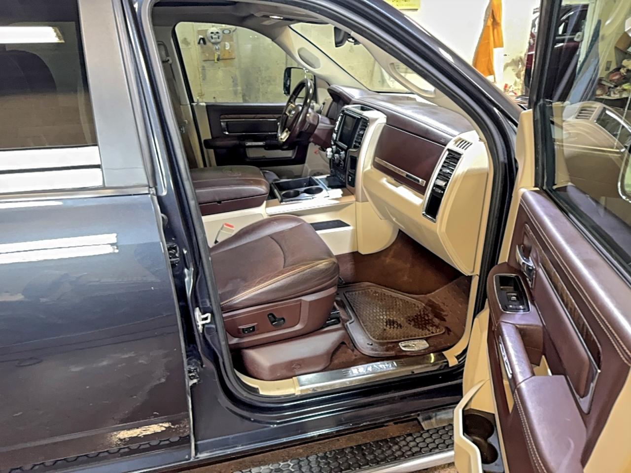 2015 RAM 1500 LONGHORN photo 9