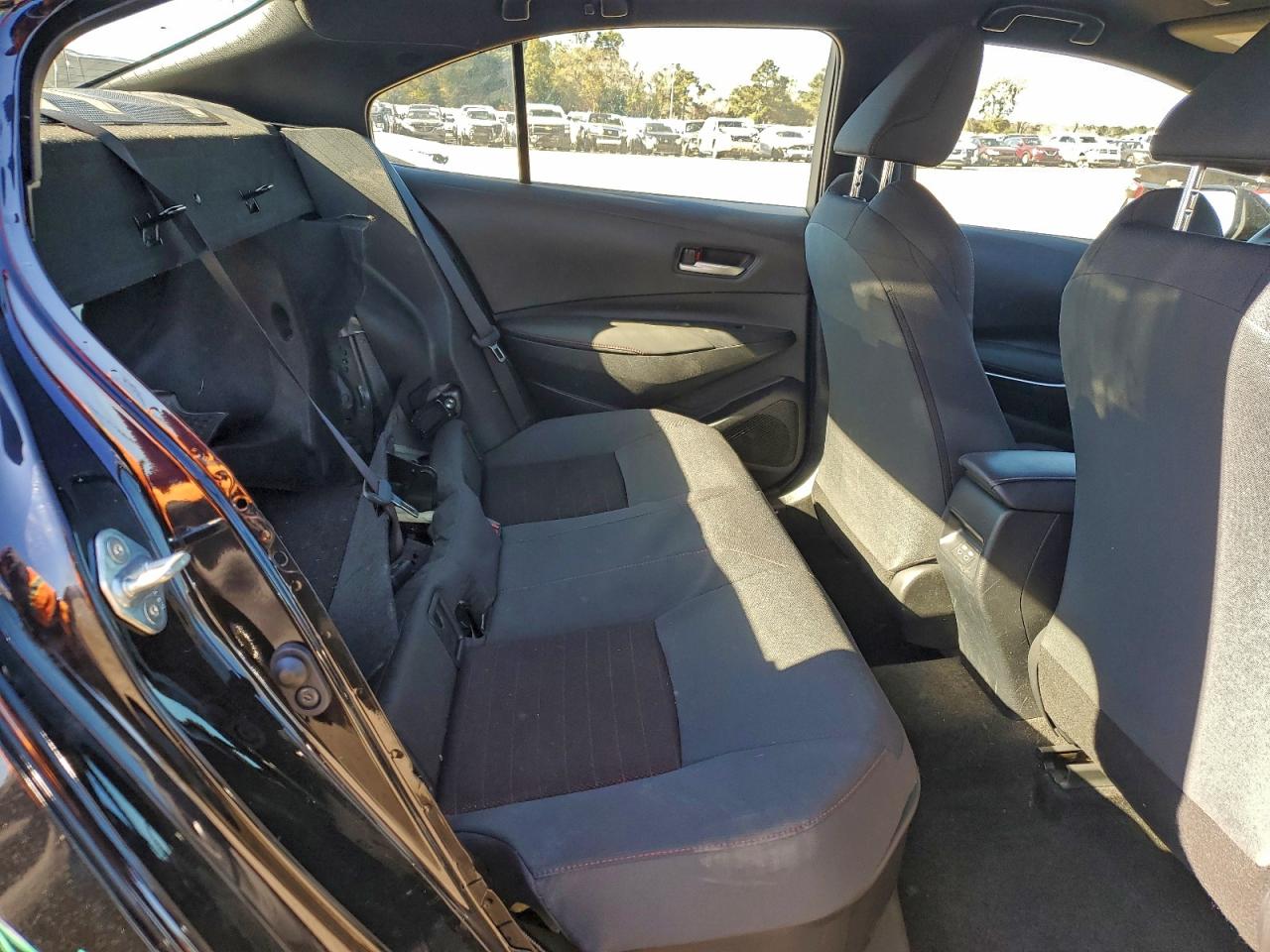 2024 TOYOTA COROLLA LE photo 10