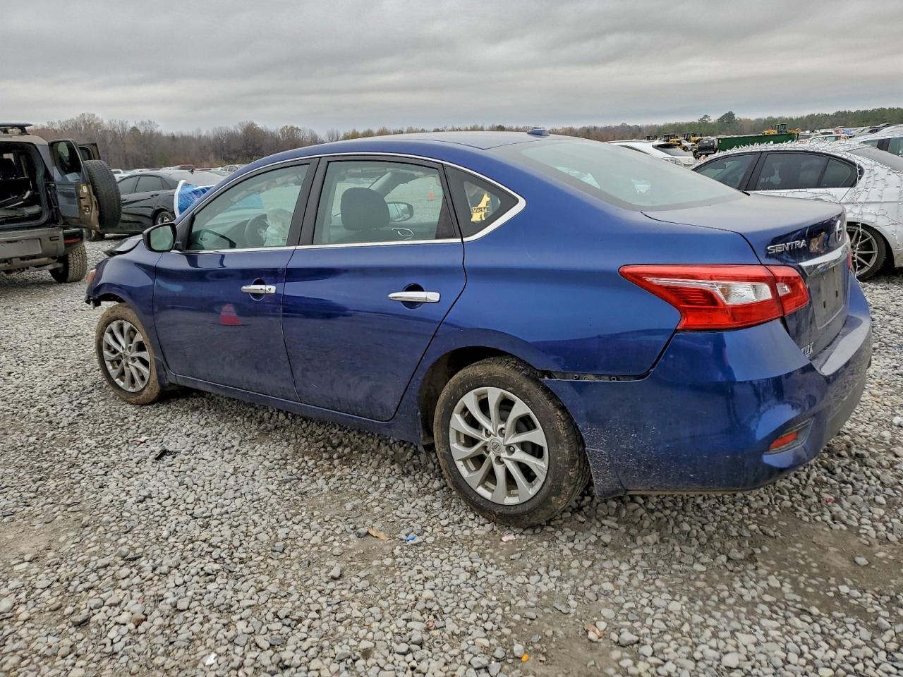 2018 NISSAN SENTRA S photo 2