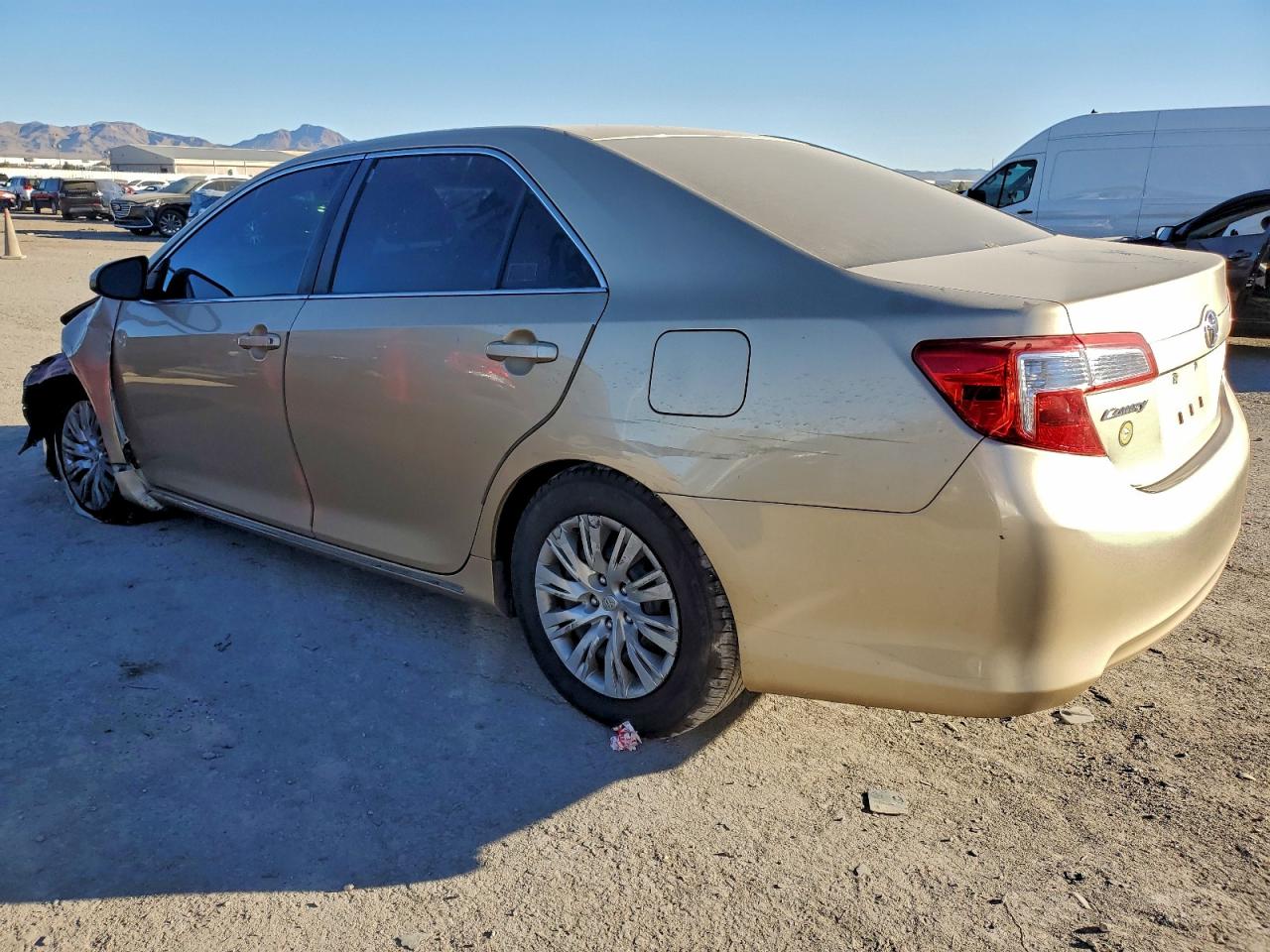 2012 TOYOTA CAMRY BASE photo 2