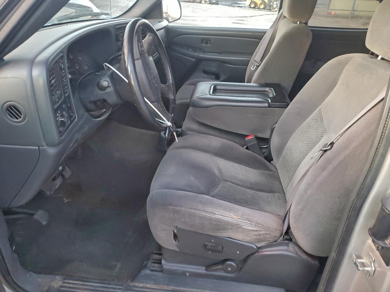 2006 CHEVROLET SILVERADO K1500 photo 7