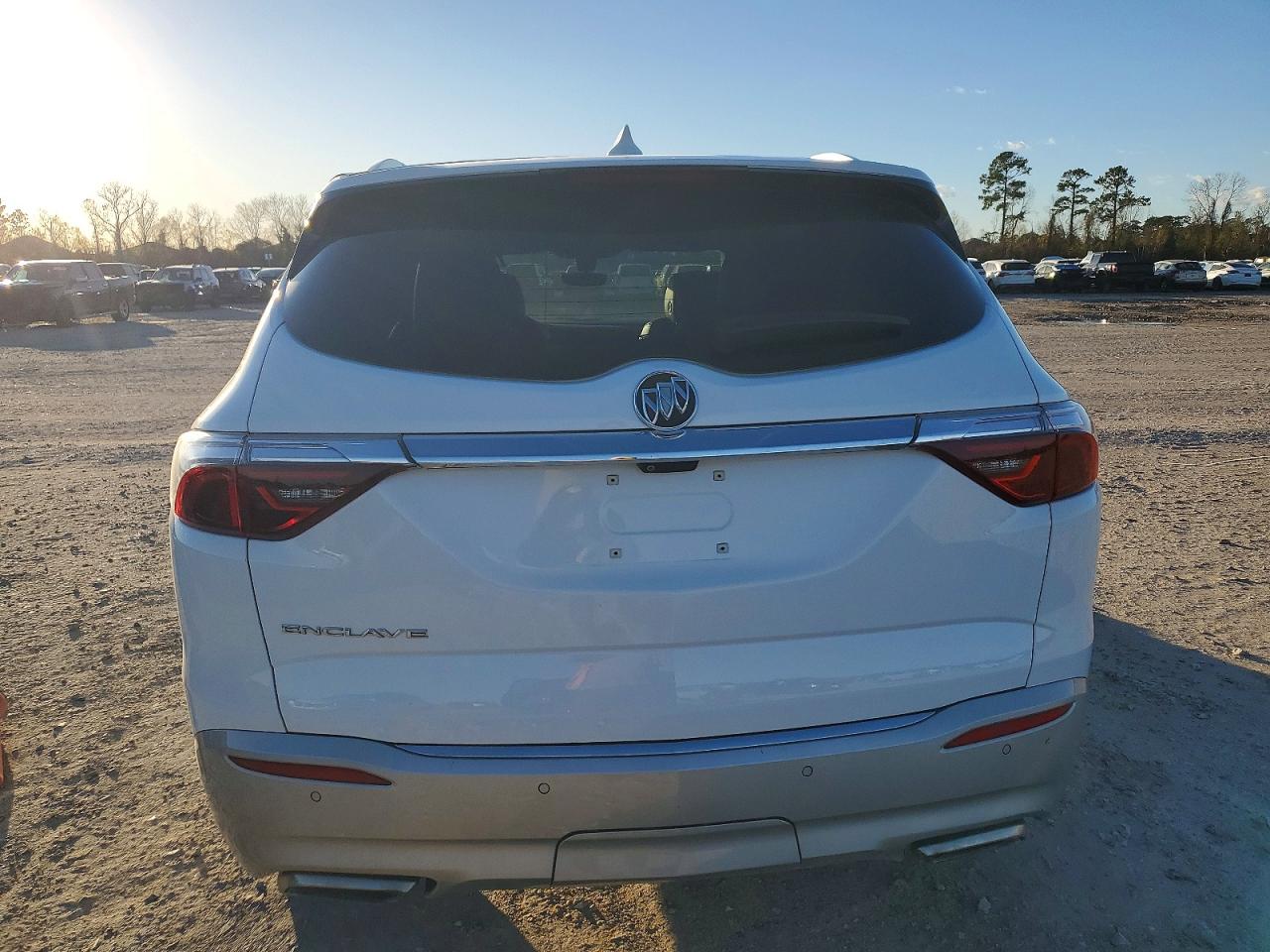 2022 BUICK ENCLAVE PREMIUM photo 6