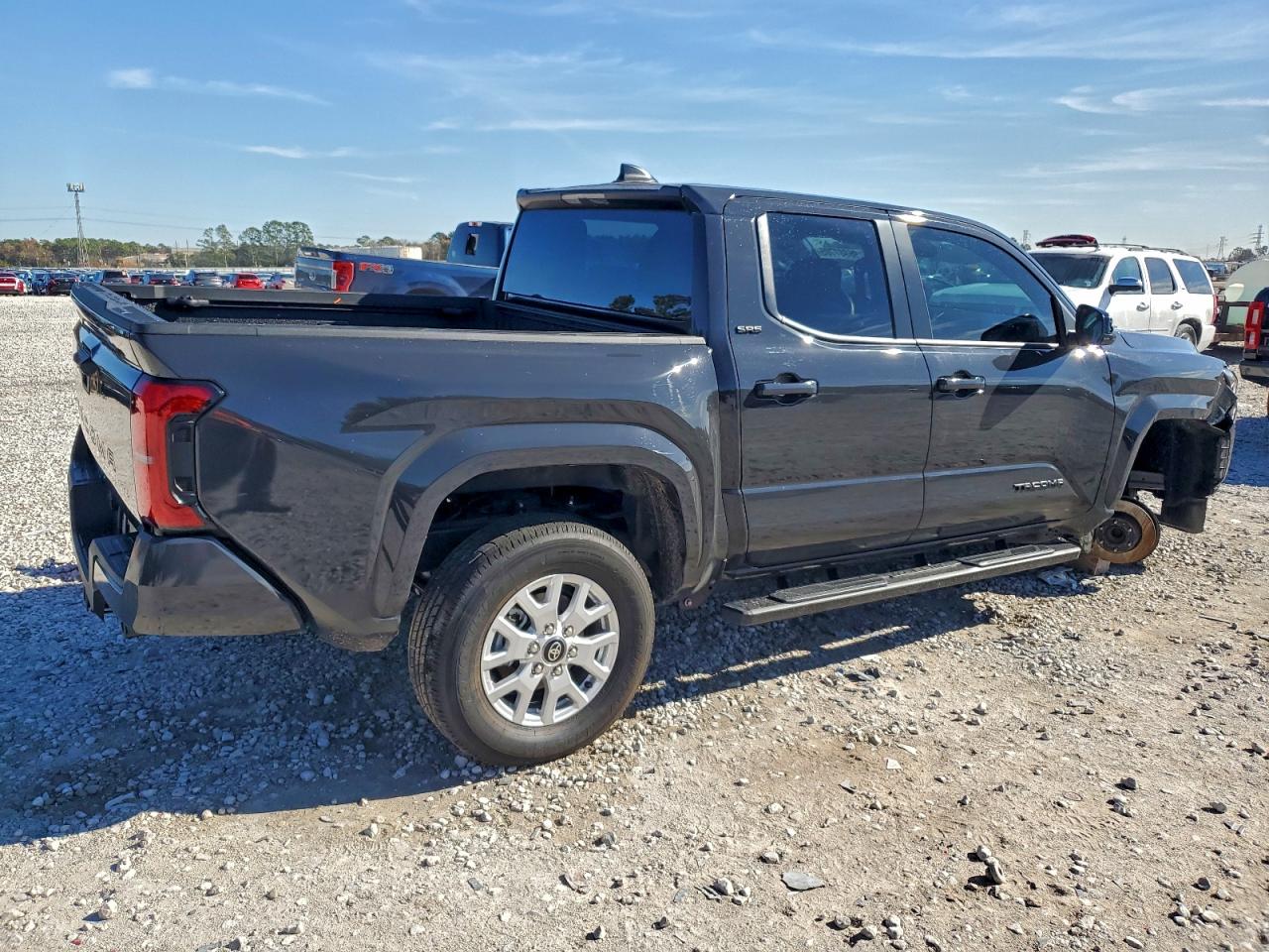 2025 TOYOTA TACOMA SR5 photo 5