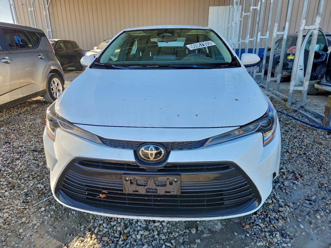 2024 TOYOTA COROLLA LE photo 9