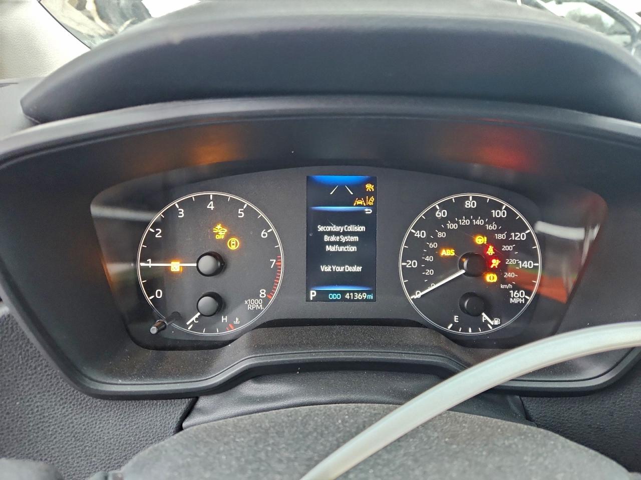 2024 TOYOTA COROLLA LE photo 17
