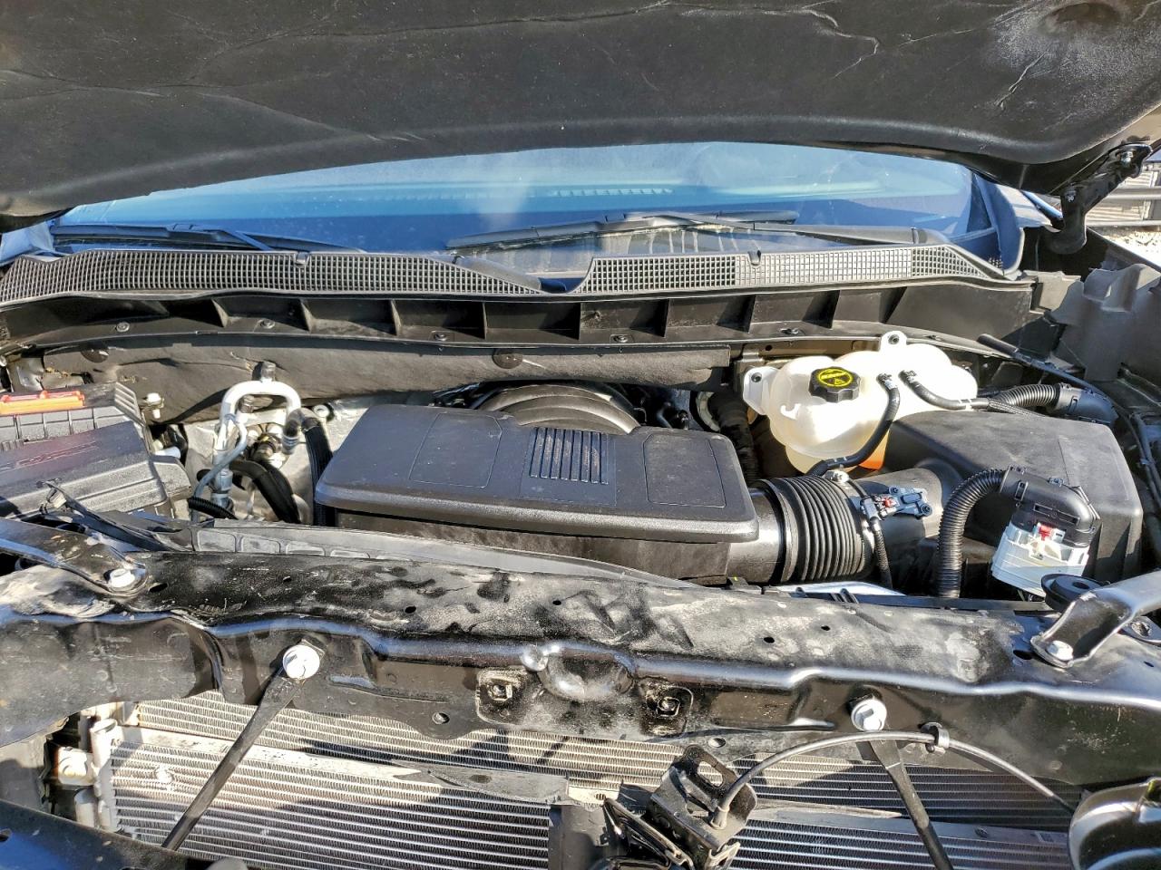 2024 CHEVROLET SILVERADO C1500 LT photo 21