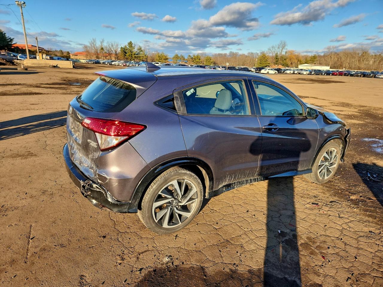 2019 HONDA HR-V SPORT photo 3