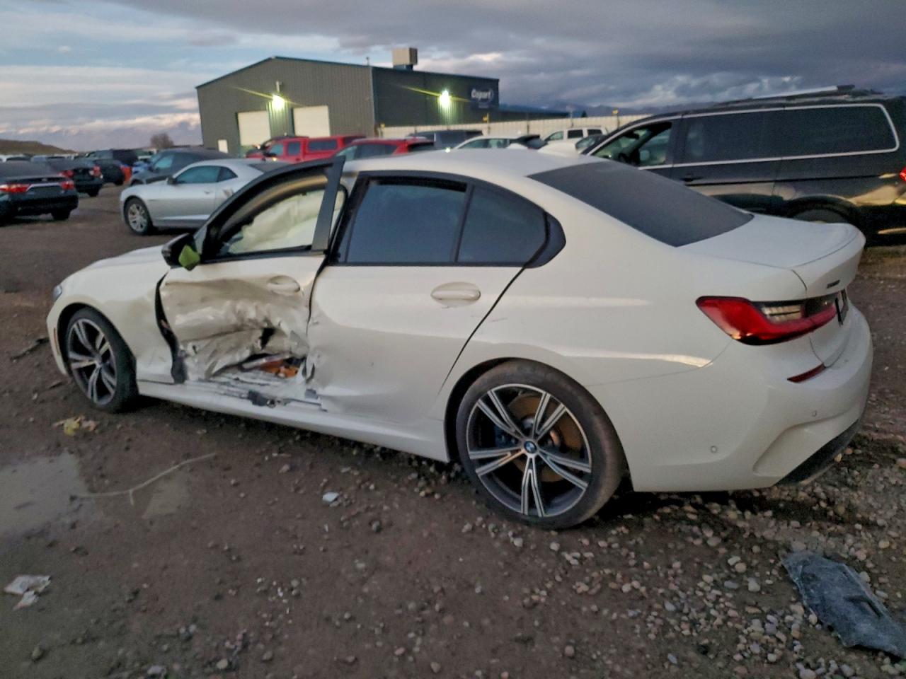 2020 BMW M340XI photo 2