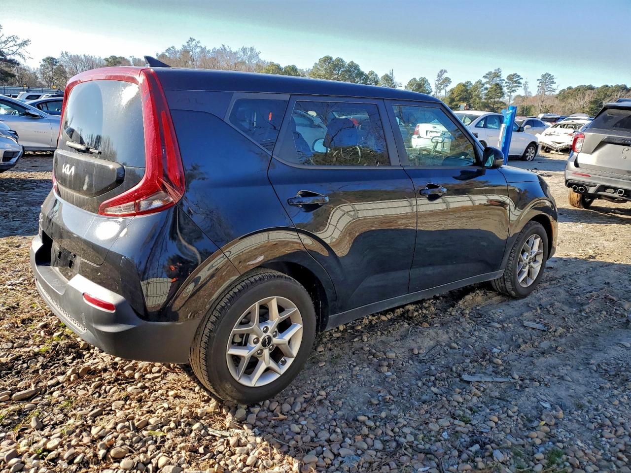 2022 KIA SOUL LX photo 5