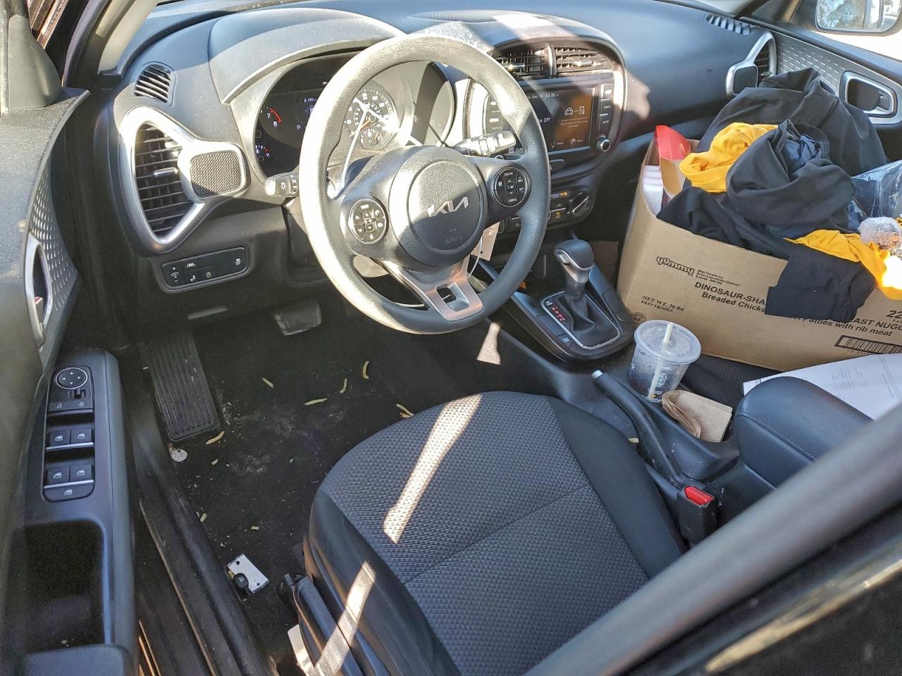 2022 KIA SOUL LX photo 15